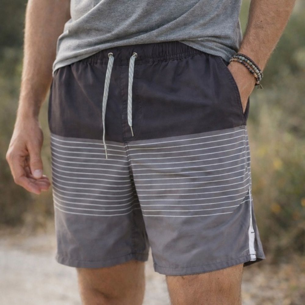 Vuori charcoal grey striped lined trail shorts